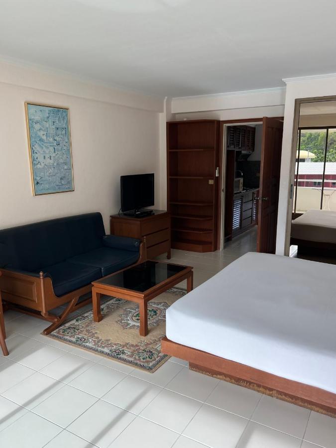 The Monaco Residence Pattaya Buitenkant foto