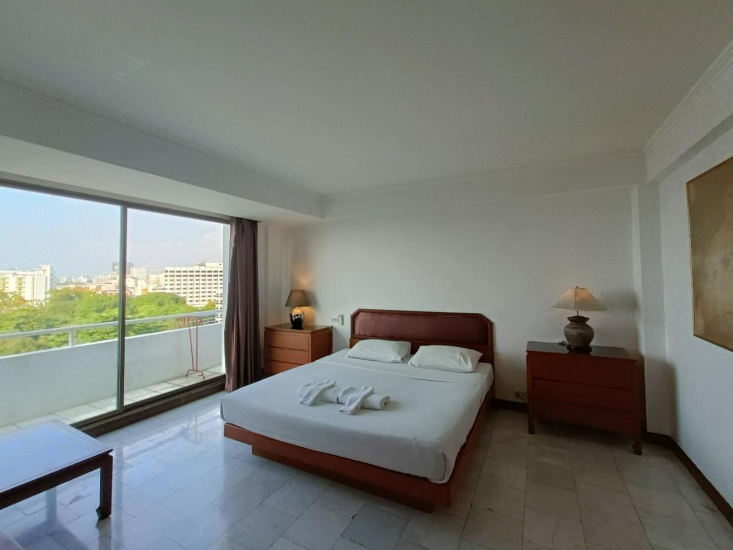 The Monaco Residence Pattaya Buitenkant foto